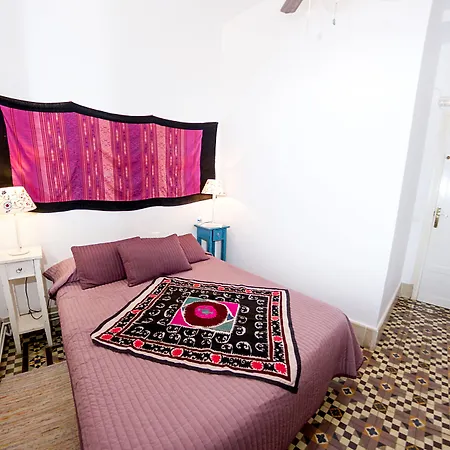 アリシア ゲスト ハウス