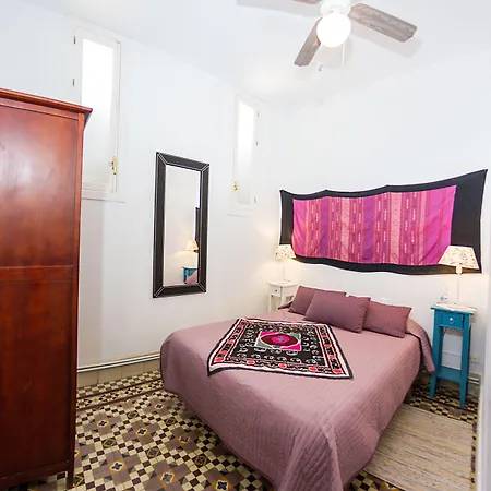 アリシア ゲスト ハウス 5*