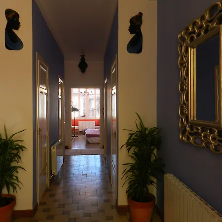 アリシア ゲスト ハウス 5*